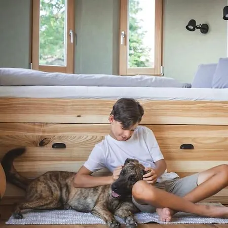 Nyaraló Wohnwagon Paul - Autarkie Erleben! - Tiny House Oberschneiding